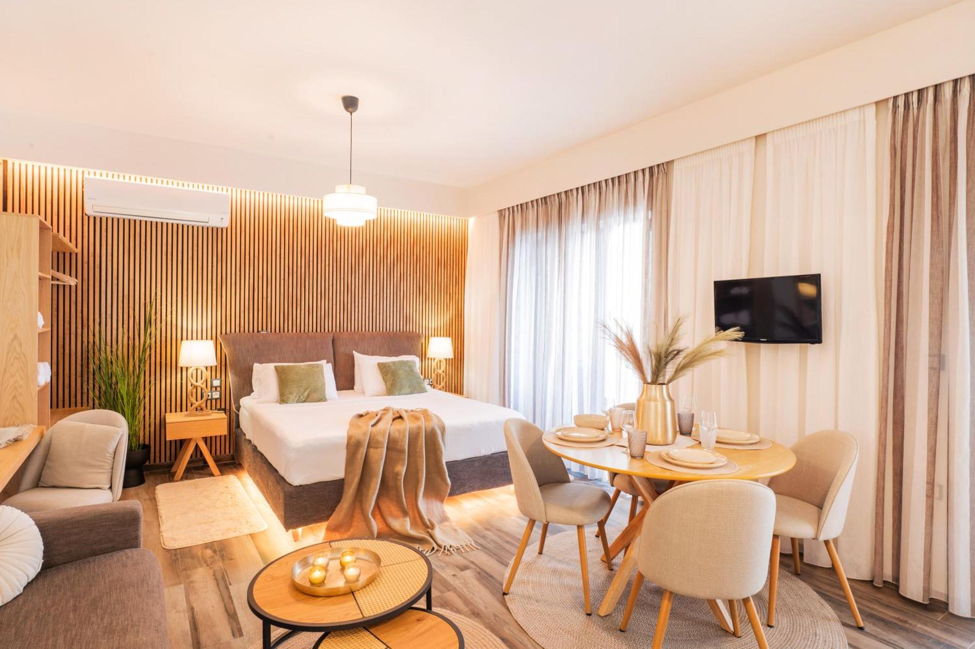 Petra Thea Apartment Kalamata Bagian luar foto
