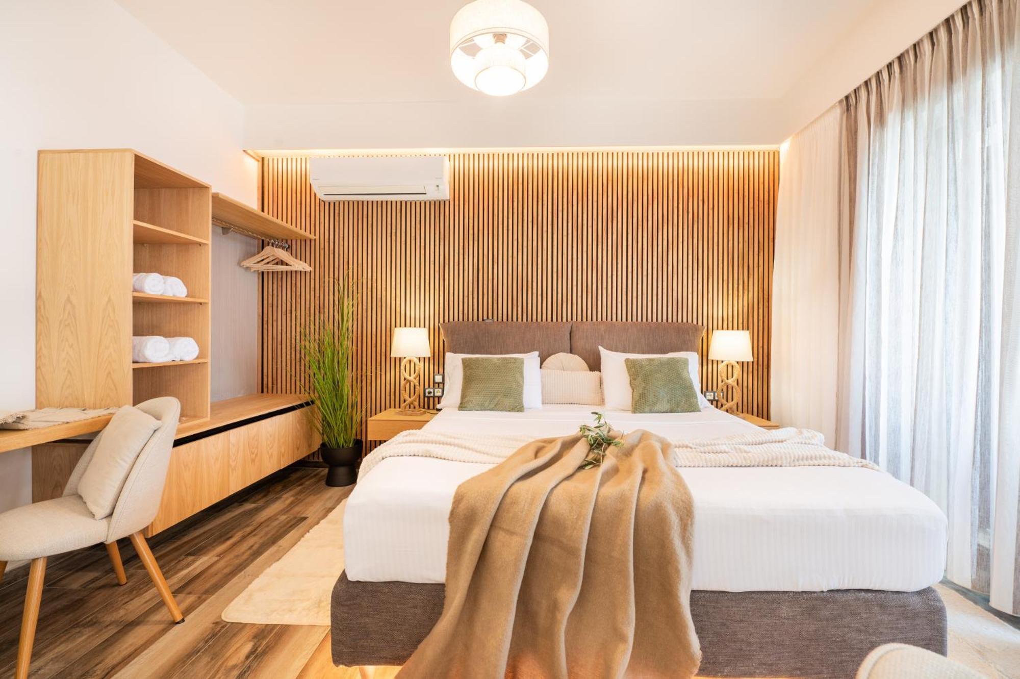 Petra Thea Apartment Kalamata Bagian luar foto