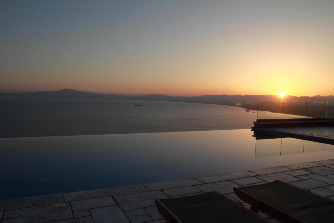 Petra Thea Apartment Kalamata Bagian luar foto
